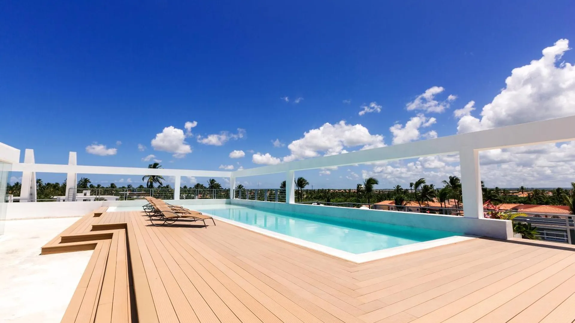 Ducassi Suites Rooftop Pool - Beach Club And Spa Punta Cana Hotel