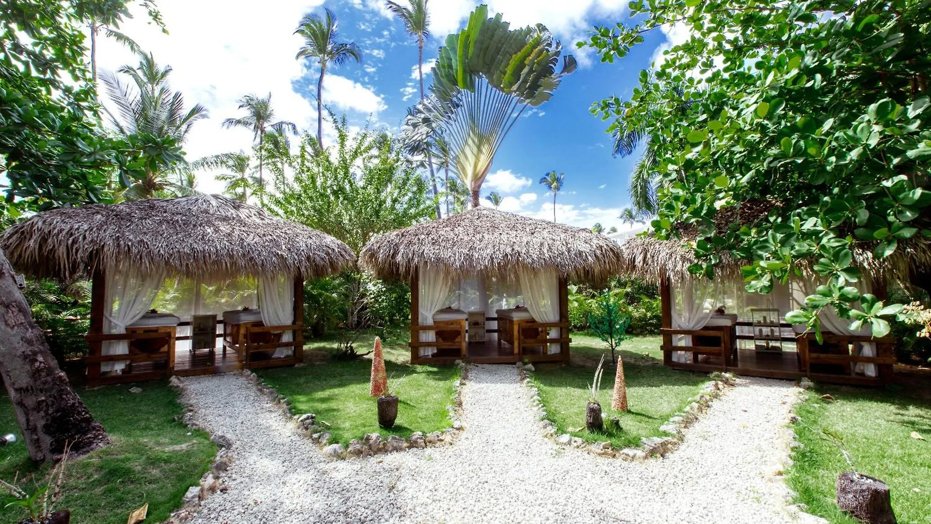 Ducassi Suites Rooftop Pool - Beach Club And Spa Punta Cana
